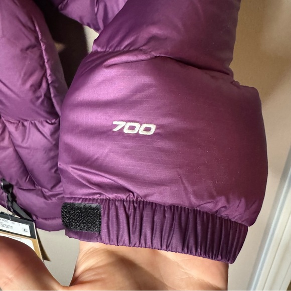 NWT! THE NORTH FACE Women’s 1996 Retro Nuptse 700 Jacket - Picture 8 of 14
